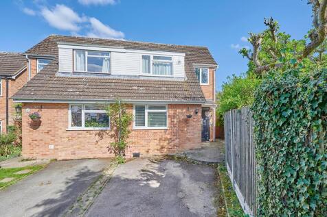 Barley Hills, Thorley Park