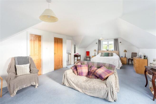 Main Bedrom