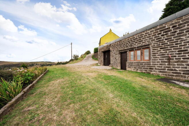 3 bed Smallholding for sale Image 4