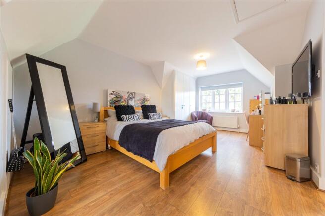 Main Bedroom