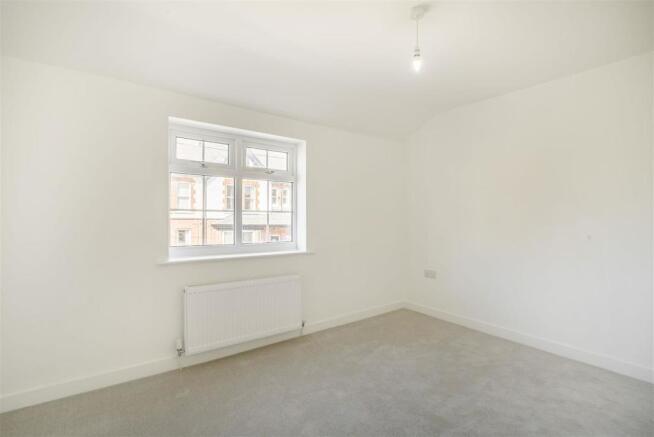 8519013-interior22.jpg