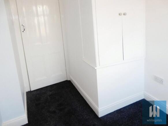 3 bed Terraced to rent Image 7