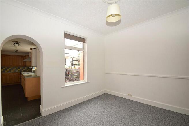 2 bed Terraced for sale Image 5