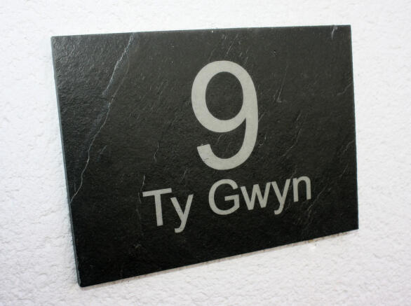 Ty Gwyn