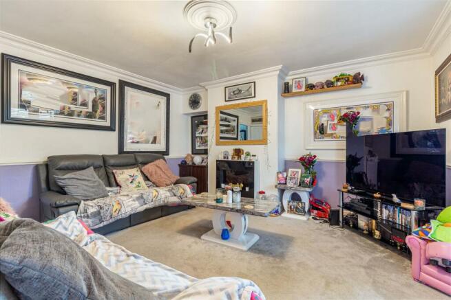 Living-room-1.jpg