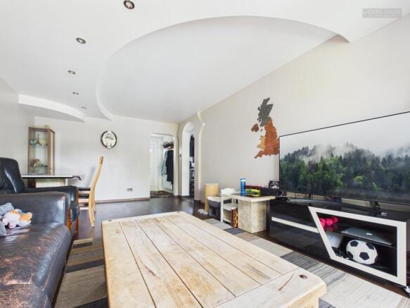 Living/Dining Room