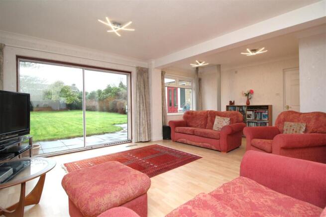living room 3.JPG