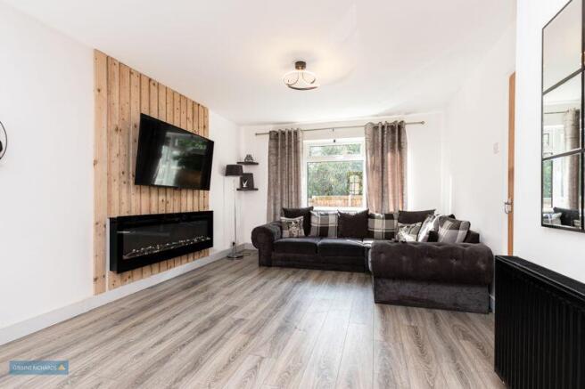 Sitting/Dining Room