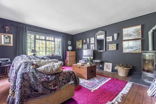 Sitting Room / Bedro