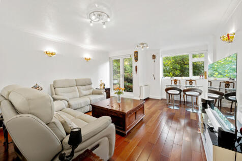 Mountcombe Close, Surbiton, KT6