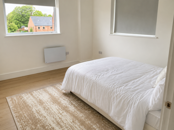 2 bed Apartment to rent Image 11