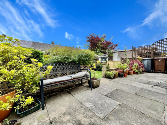 3 bed Semi-Detached for sale Image 11
