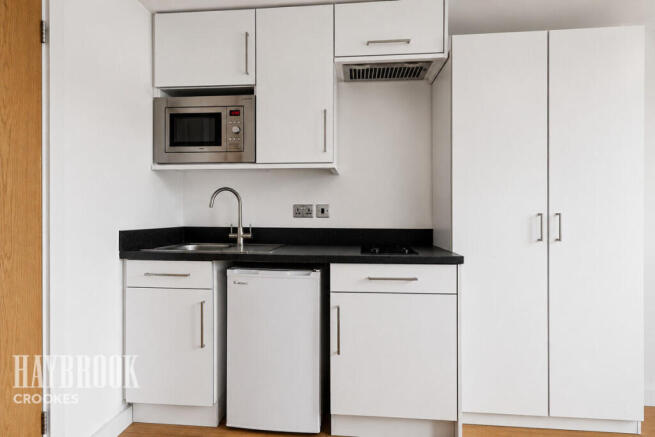 1 bed Flat for sale Image 6