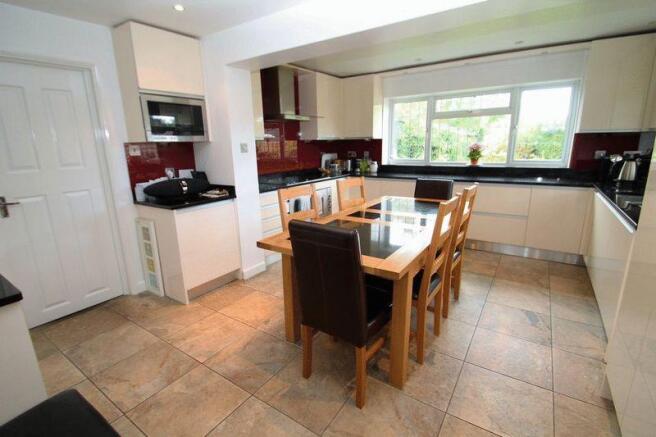 Kitchen/Breakf...