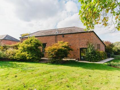 Main Street, Little Stretton, LE2