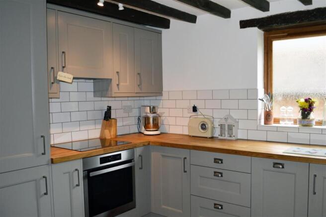 Kitchen.JPG