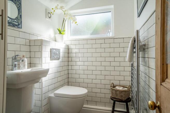 3 bed Terraced to rent Image 9