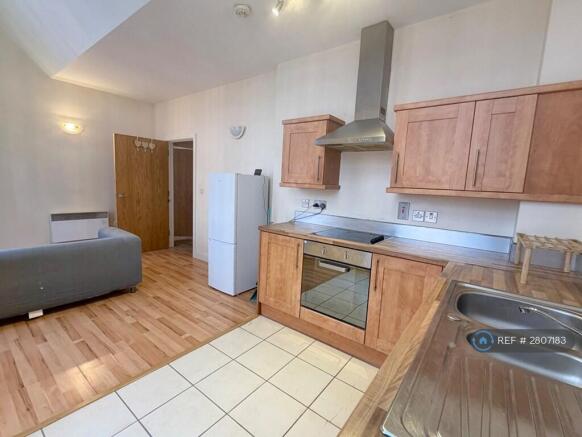 Kitchen / Living Area