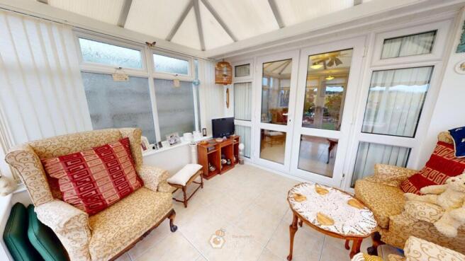 3 bed Semi-Detached Bungalow for sale Image 10