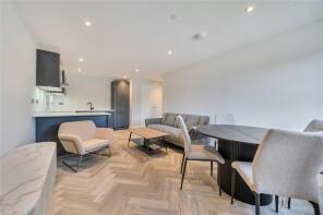 14, 50 Betjeman Court, Cockfosters Road, Barnet EN4 0DX