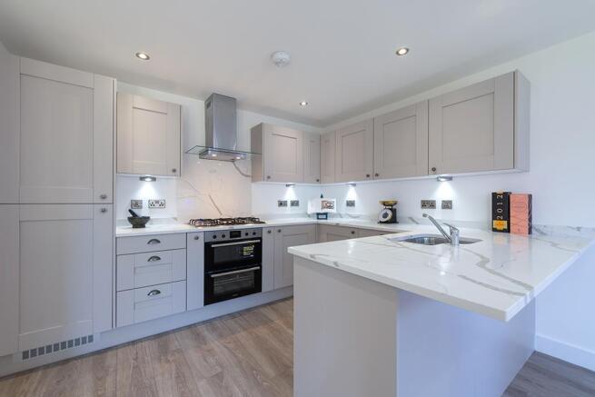 4 - kitchen-2-rightmove.jpeg