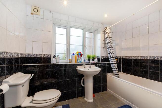 4 The Woodlands, SE19 3EG-7.jpg