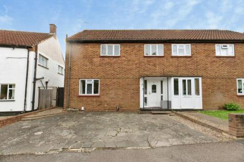 Cox Lane, Chessington, Surrey, KT9