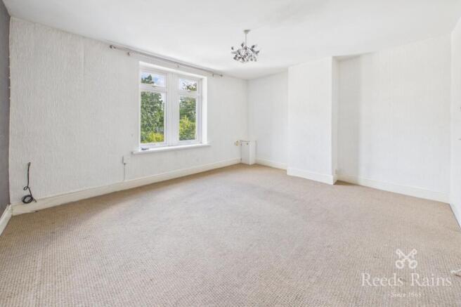 1 bed Apartment to rent Image 6