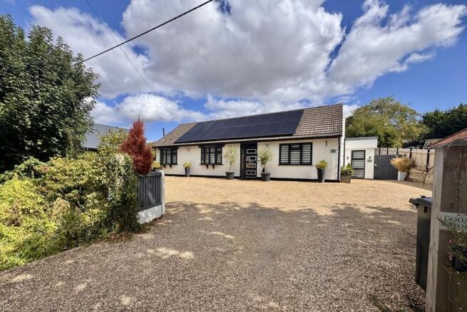 4-bed detached on Sudbury Road, Little Whelnetham, £750,000