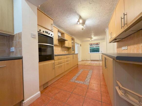 22 Northfield - Kitchen.jpeg
