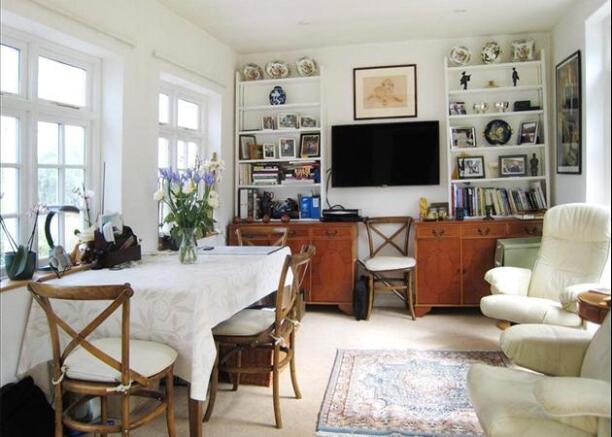 Breakfast Room