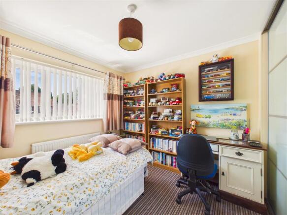 2 bed Semi-Detached for sale Image 7