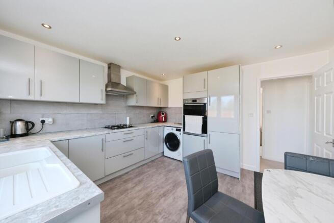 St. Margarets Avenue, Nottingham, Nottinghamshire, NG8 – pohled 4