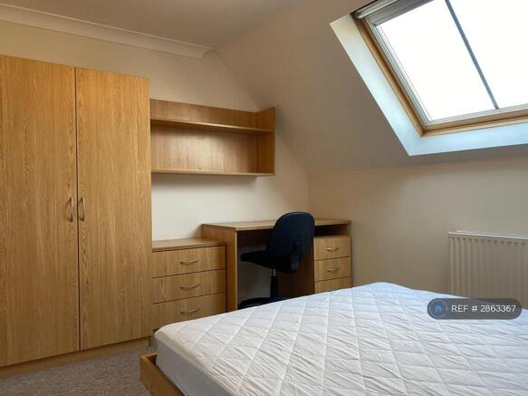 Bedroom Storage And Study Space