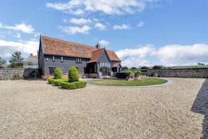 Middleton Barn, High Street, Diss IP22 1JL