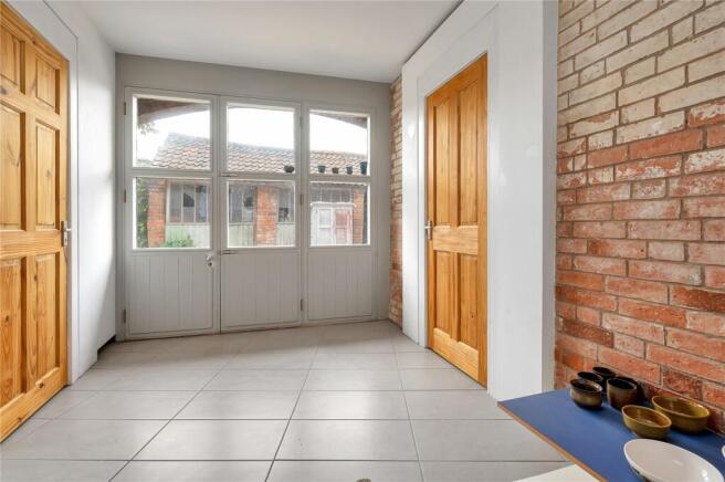 Annexe Hall