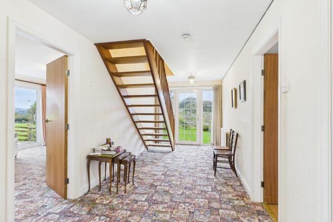 4 bed Detached for sale Image 10