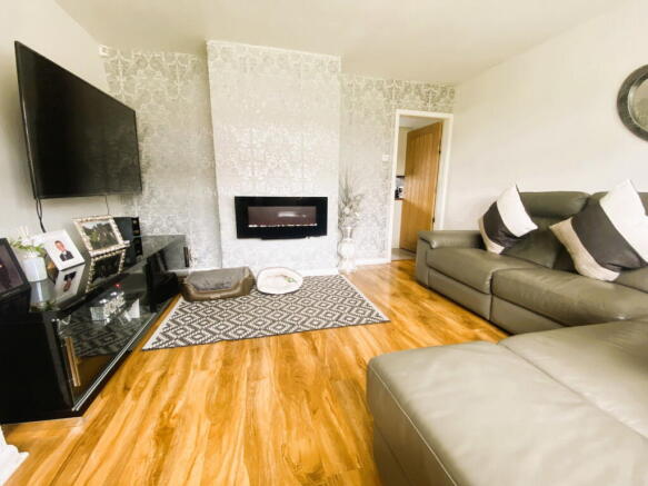 2 bed Terraced for sale Image 4