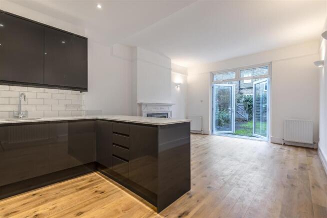 Kitchen Living 1