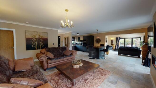 2 bed Detached Bungalow for sale Image 8