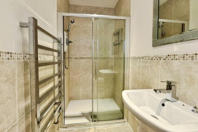 En suite Shower Room