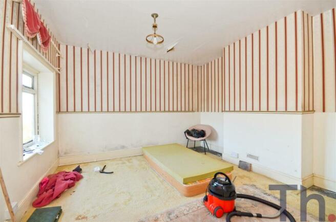 Bedroom 3.JPG
