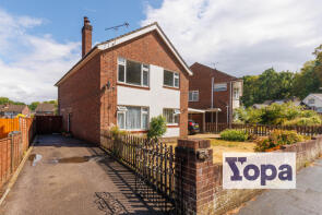 23a, Hinton Crescent, Southampton SO19 6GS