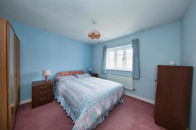 RW 2 Gowan Court 1074.jpg