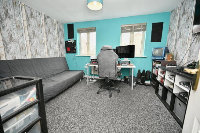 3 bed Town House for sale Image 8