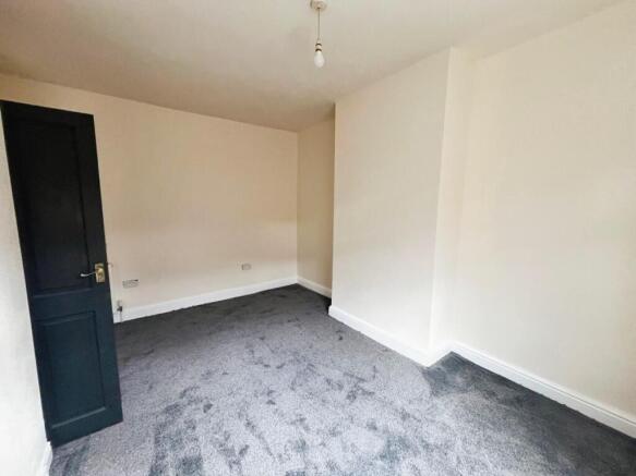 1 bed Terraced to rent Image 7