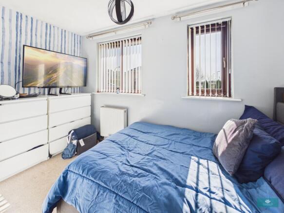 2 bed Semi-Detached for sale Image 12