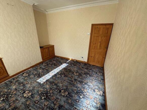 FRONT RECEPTION ROOM