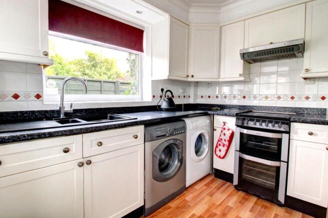 Kitchen 2