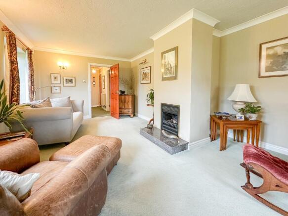 3 bed Detached for sale Image 11